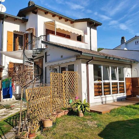 Charming House In Marina Di Ravenna With Fenced Garden Villa Exterior foto